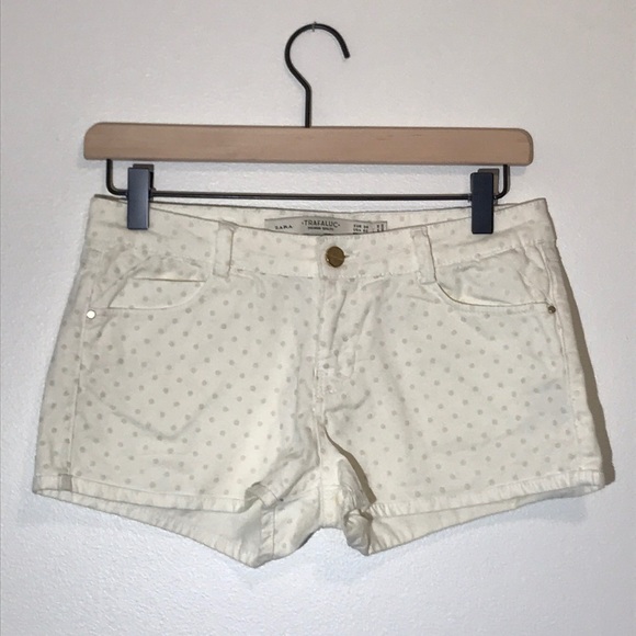 cream denim shorts